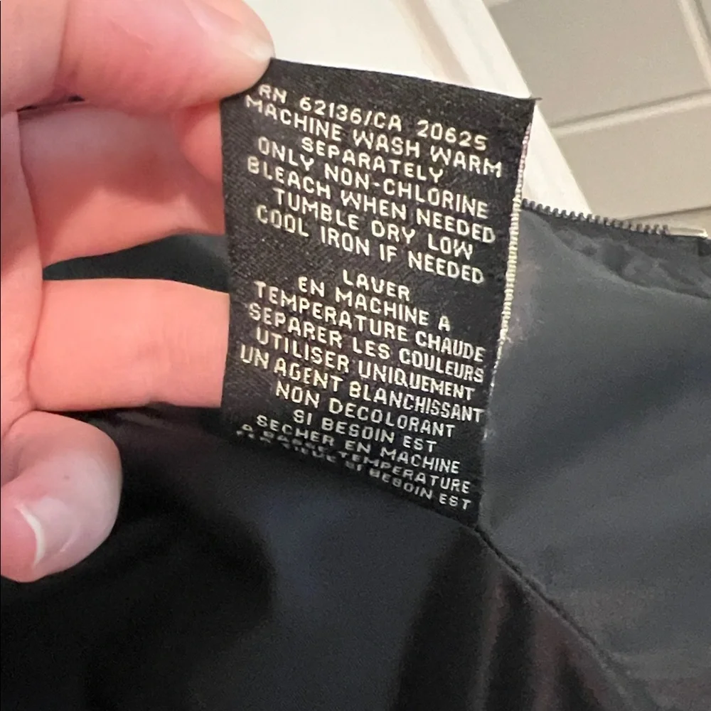 Guess Women's Black Quilted Jacket - Picture 4 of 6